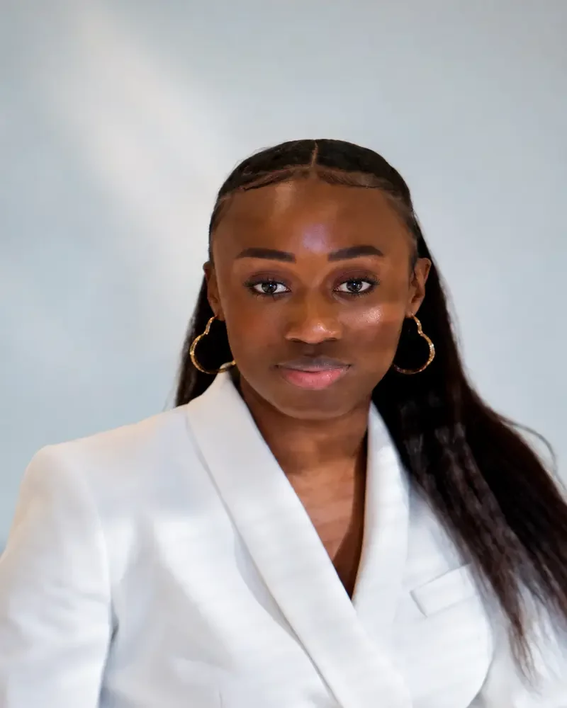 Portret van Latisha, Specialistisch ambulant begeleider bij Vooruit met Zorg